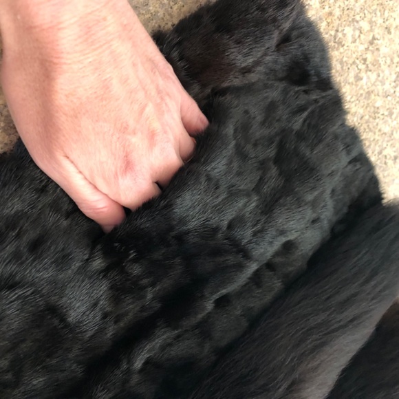 Saga Mink & Fox Fur Black Vest - Picture 3 of 16